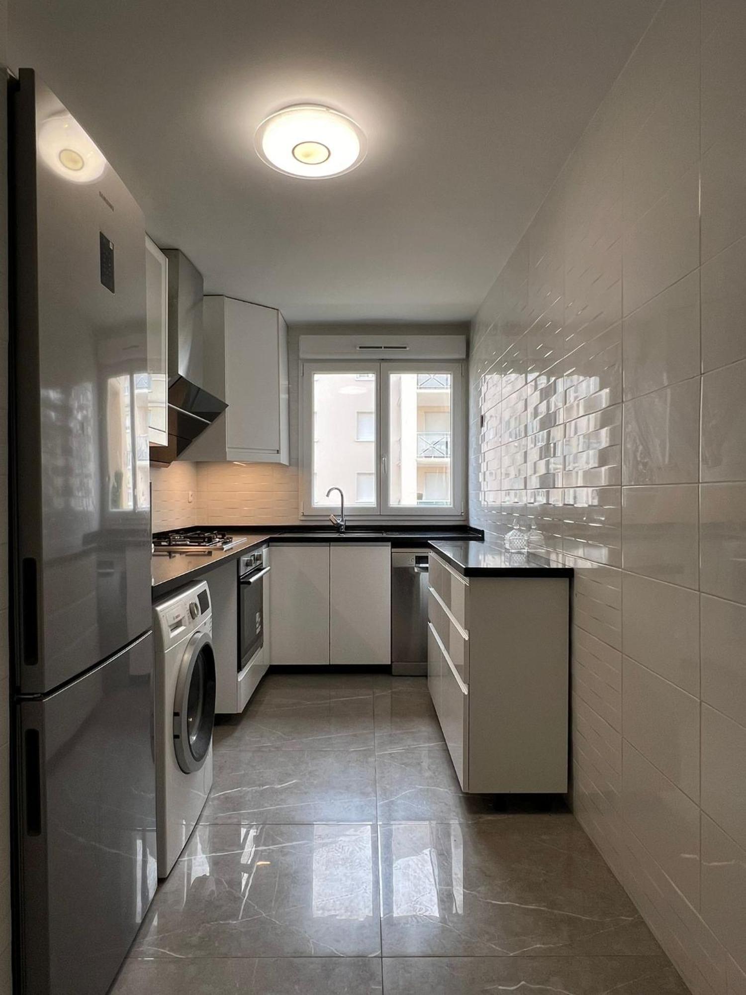 Location 3 Chambres Spacieuses Dans Appartment 2 Mn Rer Bussy Saint Georges Esterno foto