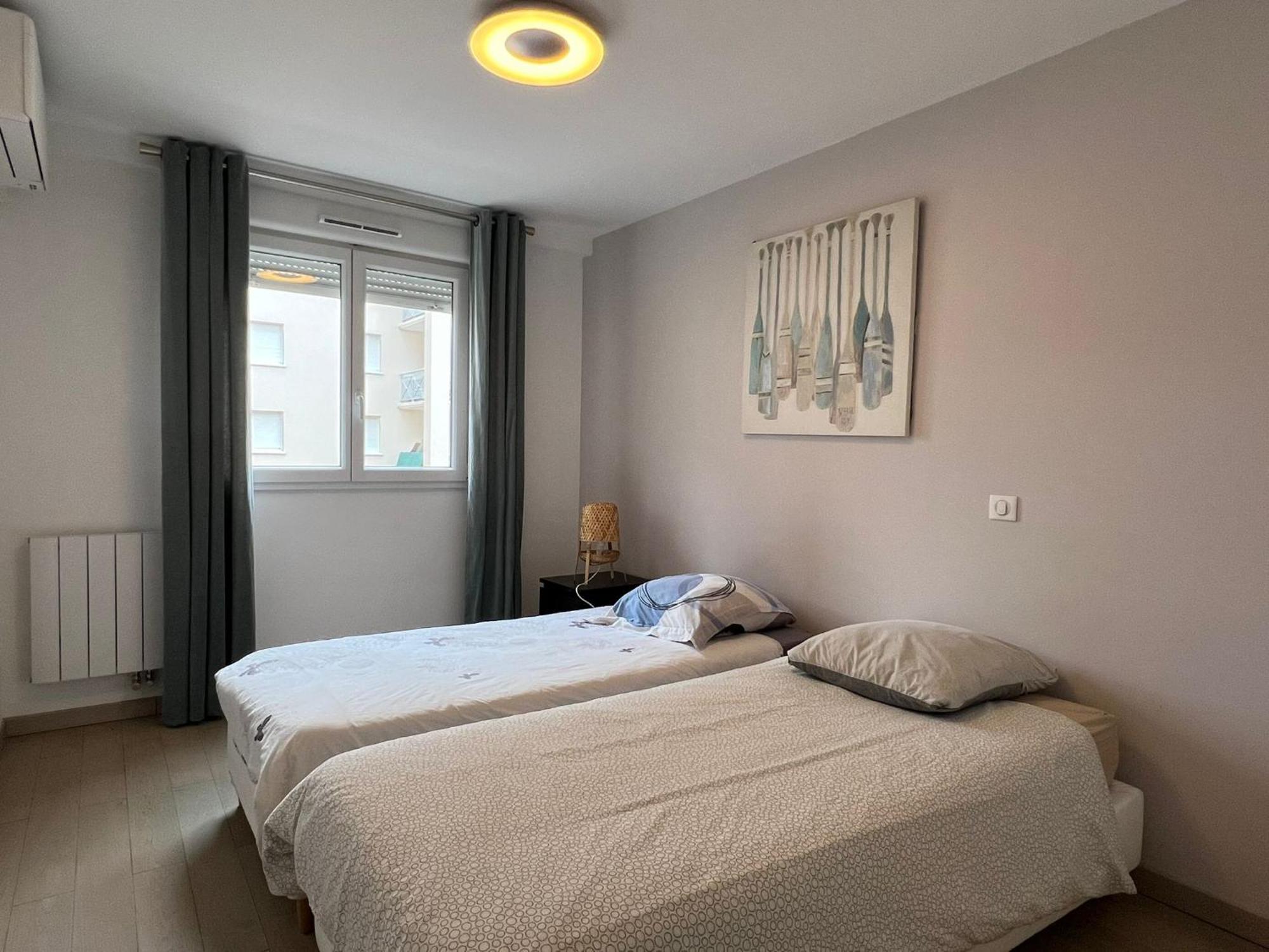 Location 3 Chambres Spacieuses Dans Appartment 2 Mn Rer Bussy Saint Georges Esterno foto
